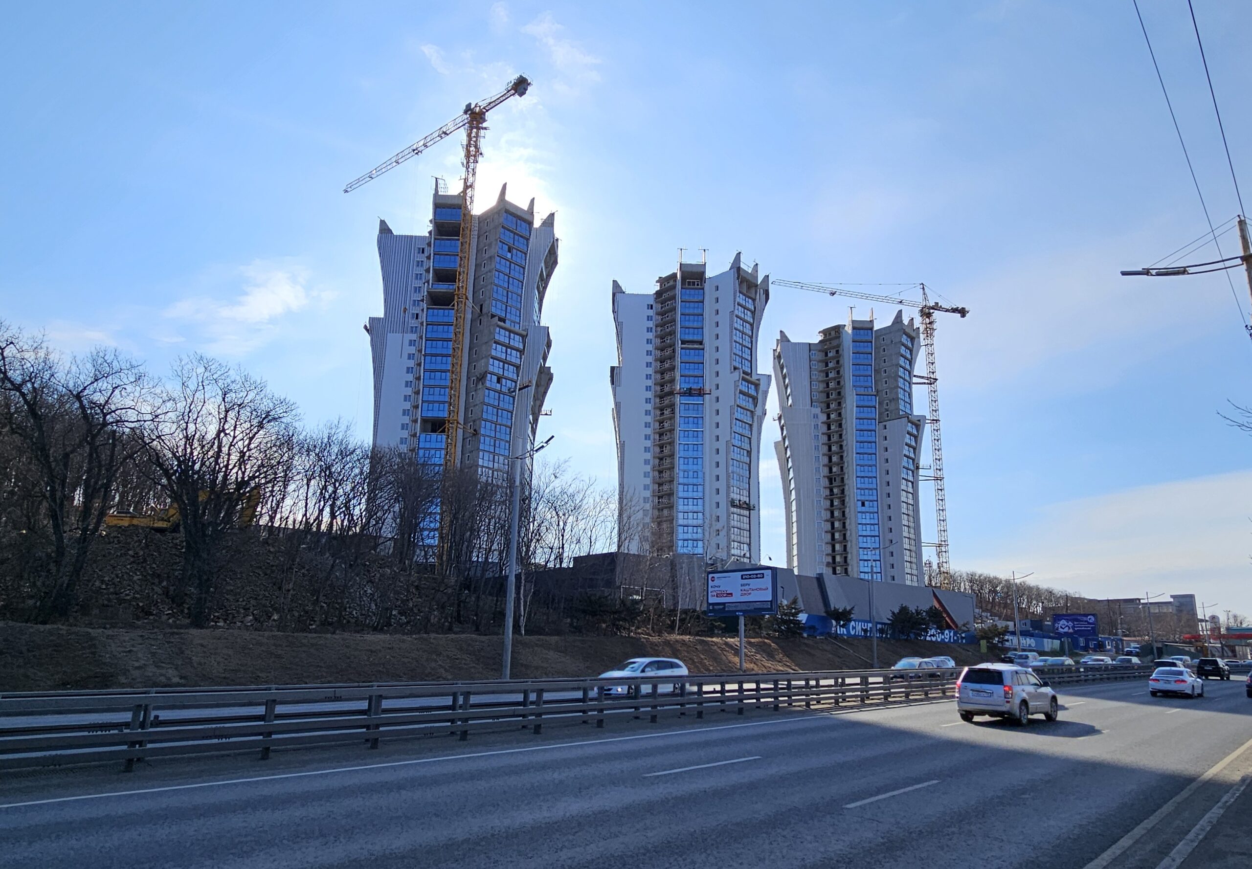 г.Владивосток, ул. Лесная 1В/1. Жилой комплекс "Сингапур"